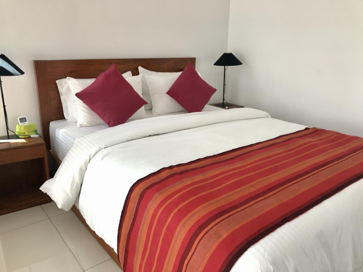 Araliya Oceanfront Condos Nilaveli, Trincomalee 외부 사진